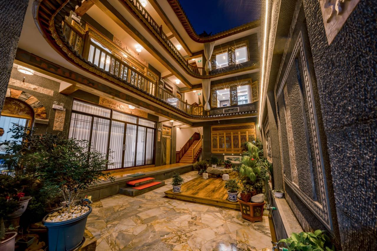 半夏随风•Timber丨轻奢设计美宿(大理双廊店)