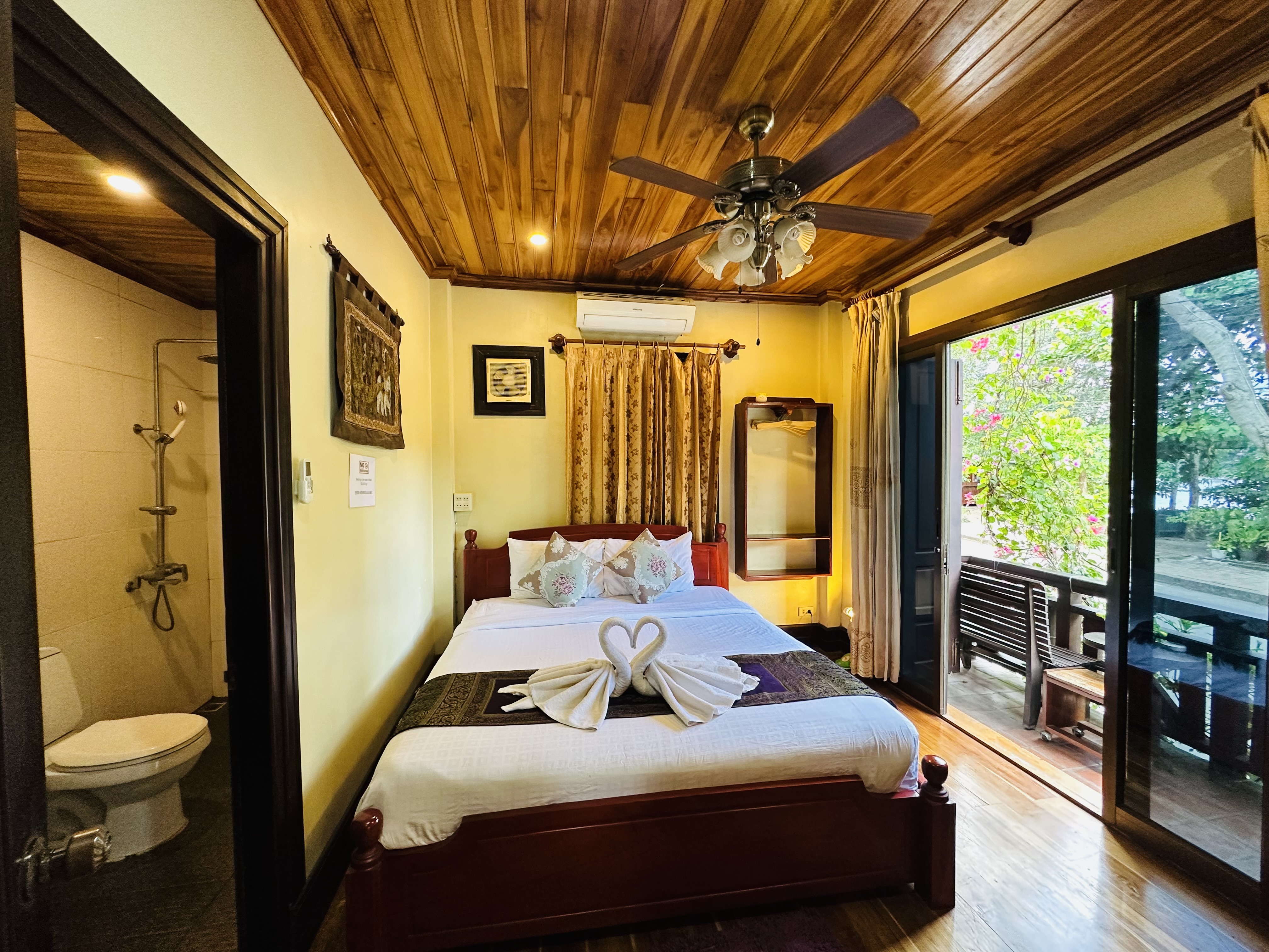 Anisa Mekong Riverside VillaOver view