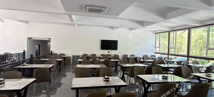 凤城东汤喜来登温泉酒店图片