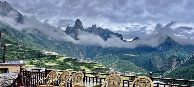 迭部扎尕那藏家一号民宿图片