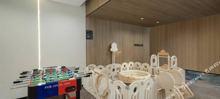 丽呈铂锐酒店(广州奥体中心鱼珠地铁站店)图片