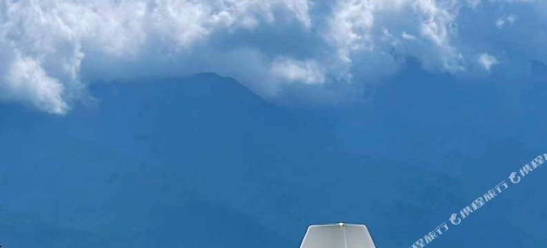 大理西风瘦马别墅(洱海机场店)图片