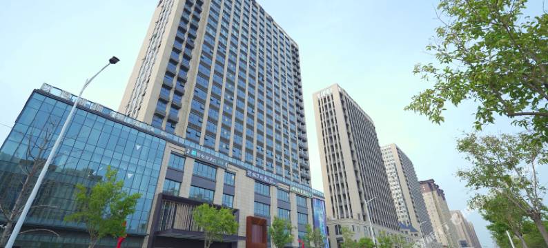 栀子桂语艺术酒店(信阳市政府万达广场店)图片