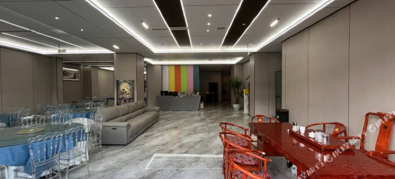 六盘水美丞酒店(明湖国家湿地公园店)图片