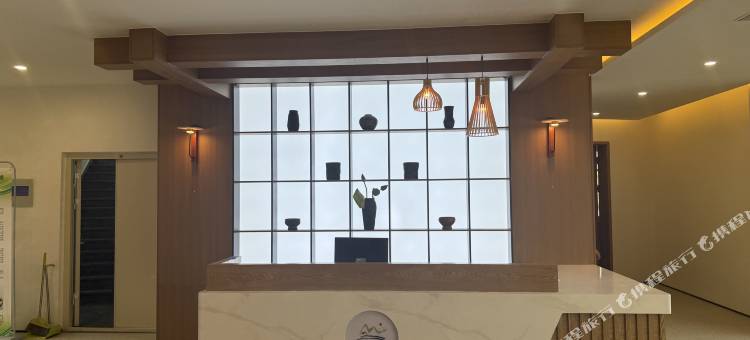 九里晴川湖畔乡野民宿图片