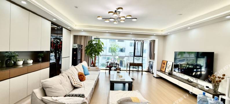 香格里拉橘红民宿图片