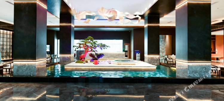 东城酒店(黄果树大街西秀区高级中学店)图片