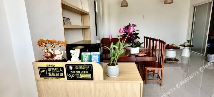 晋宁区览悦轩民宿旅店(七彩云南欢乐世界店)图片