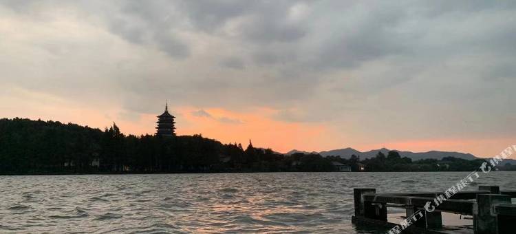 汉庭优佳酒店(杭州西湖断桥店)图片