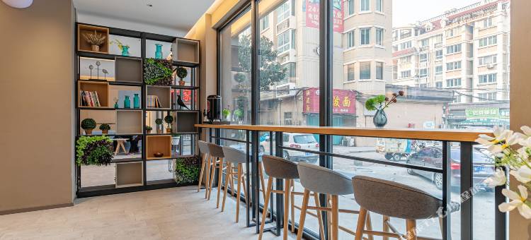 如家酒店·neo(烟台高铁汽车总站店)图片