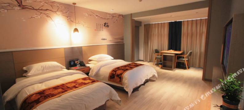 海龙大酒店(许昌东站万达广场店)图片