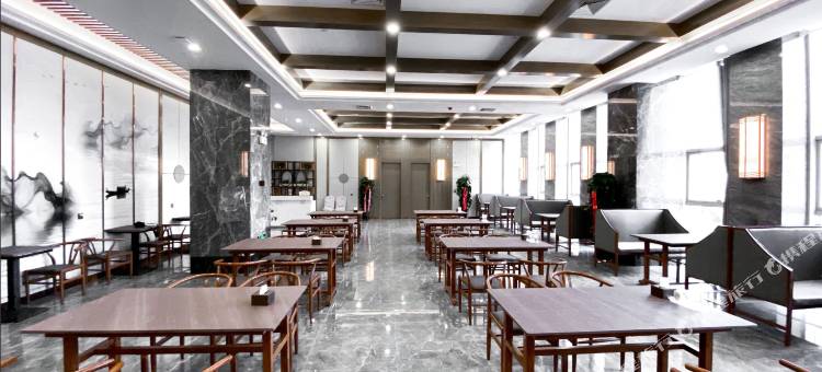 昌吉曦隆·奥太酒店图片