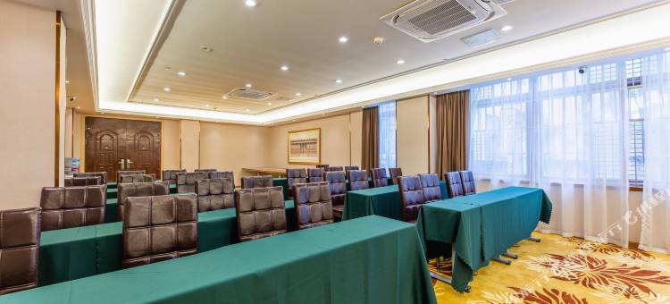 维也纳酒店(武汉华工科技园店)图片