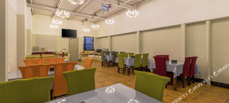 昆明肆伍陆酒店(920医院大观篆新市场店)图片