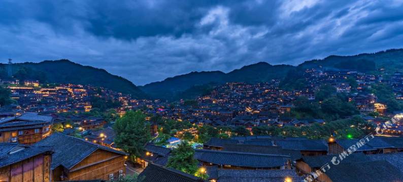 西江千户苗寨风景楼美宿山居图片