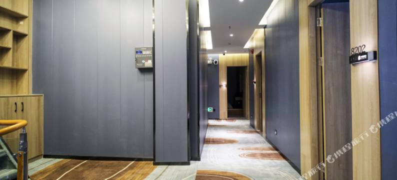 华阳酒店(深圳大学大新地铁站店)图片