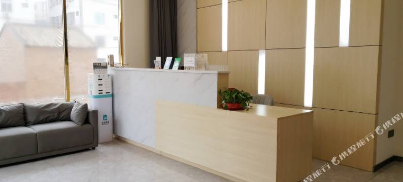 香缇公寓(湛江湖光岩广东海洋大学店)图片