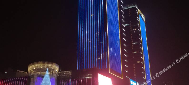 夏至蝉鸣观海公寓(秦皇岛茂业中心燕山大学店)图片