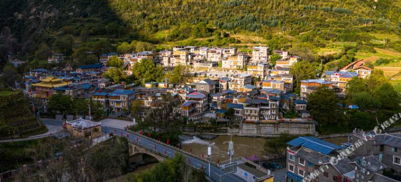 马尔康阿措客栈图片