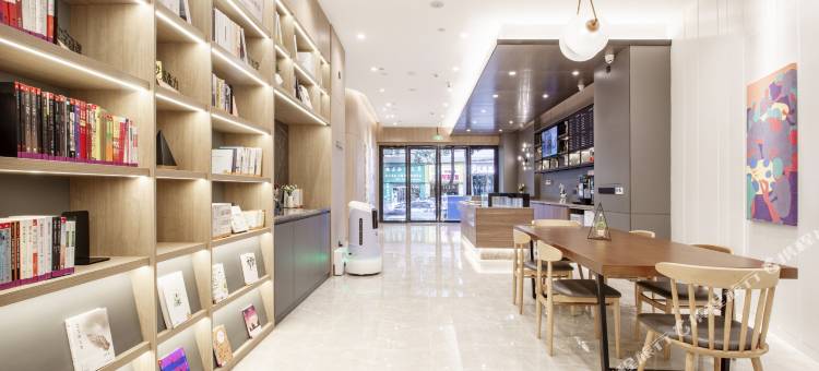 汉庭酒店(贵阳大十字民生路好吃街店)图片