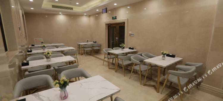 维也纳3好酒店(天津大港万达广场店)图片