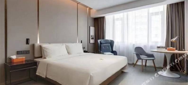 鸿腾三馆商务酒店(济南鸿腾山庄店)图片