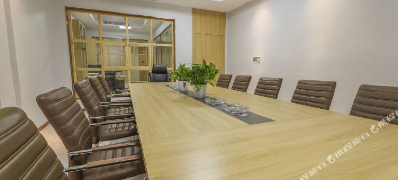 悦莱阁雅大酒店(宜昌三峡国际旅游茶城店)图片