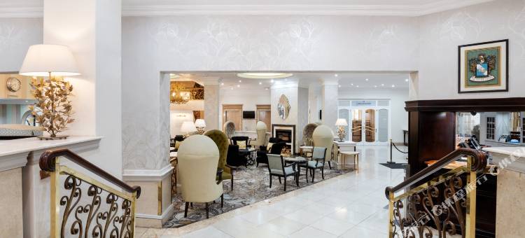 Protea亚酒店约翰内斯堡巴拉莱卡桑顿酒店(Protea Hotel by Marriott Johannesburg Balalaika Sandton)图片