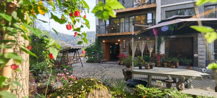 花筑·云柒·近山邻水·亲子度假·秋千庭院美宿(仙都景区店)图片