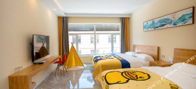 阿尔山大屋小栈酒店(阿尔山火车站店)图片