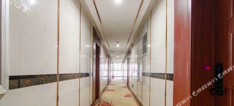 襄城乐泰阁酒店图片