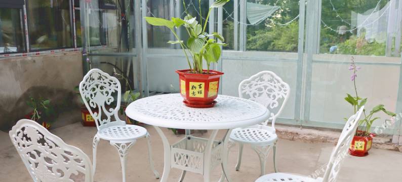 武当山鸿泰客栈图片