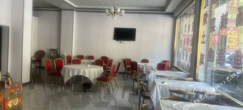 雅江景慕宾馆图片