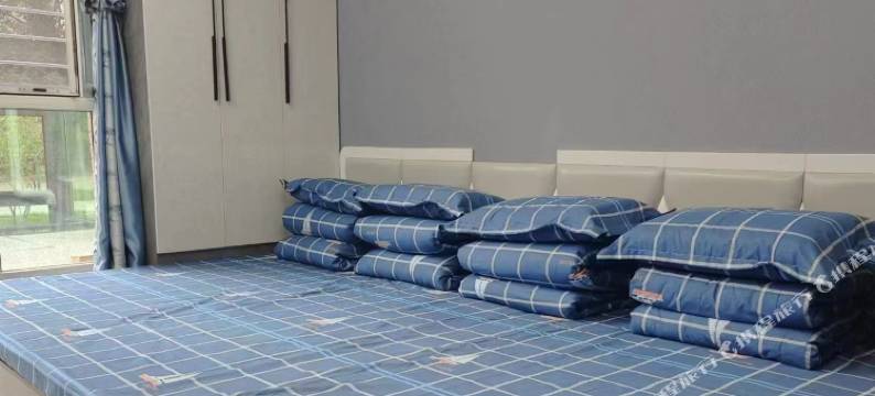 温暖时光电竞主题民宿图片