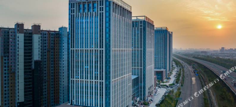 济南华山环宇城亚朵酒店图片