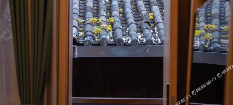 Tourist Villa花续·日落金山云海美宿(丽江古城四方街店)图片