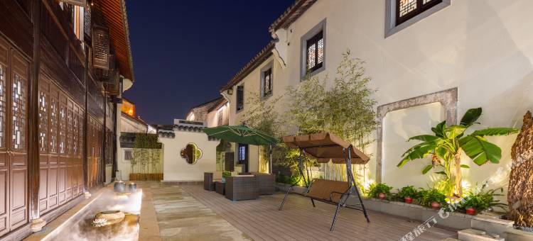 花筑·鉴水阁·越韵千年·闲庭雅聚美宿(鉴湖柯岩风景区店)图片