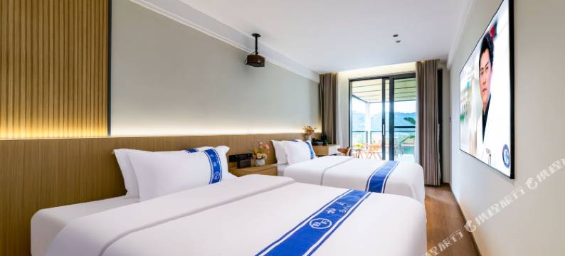 瓦屋山柏菲民宿图片