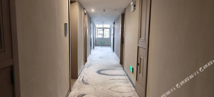 普洱蓝舍酒店(思茅区创基尚城店)图片