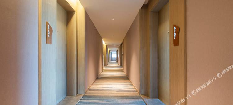 凯里亚德酒店(西双版纳景洪勐泐大佛寺曼城店)图片