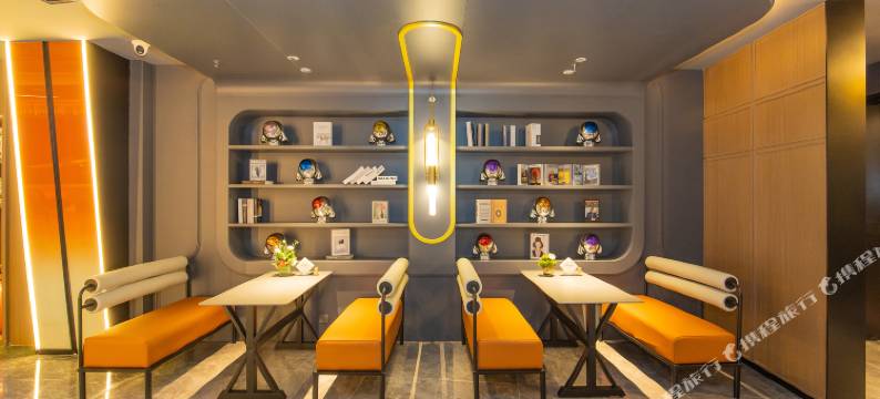 瑞贝庭Suisse Place国际酒店(芜湖八佰伴步行街店)图片