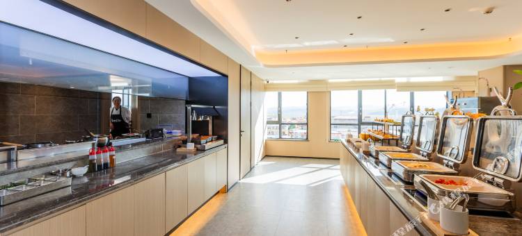 红原戴斯温德姆酒店图片