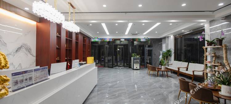 乾丰大酒店(霍城清水河店)图片