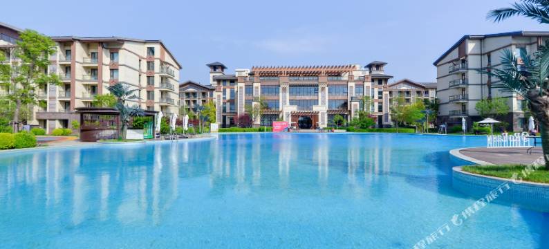 安烁·别墅酒店(荣盛健康谷店)图片