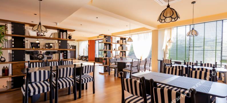 也寐·艺墅｜海岛艺术栖居(涠洲岛五彩滩店)图片