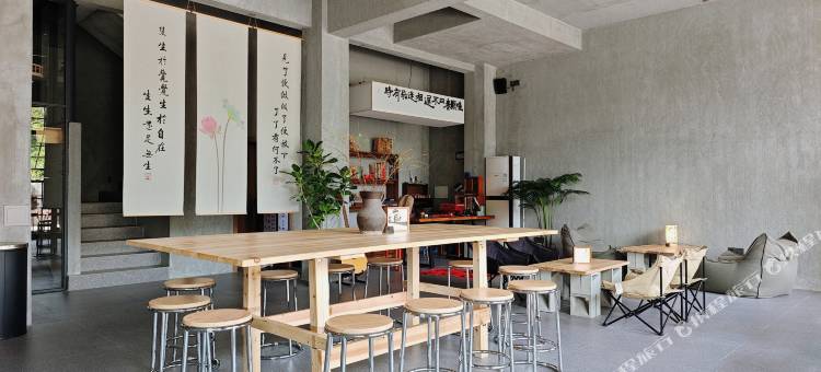 山外了了青年旅舍(北海冠头岭流下村店)图片