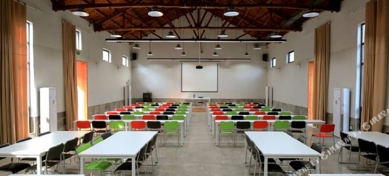 黄山望山公社特色酒店图片