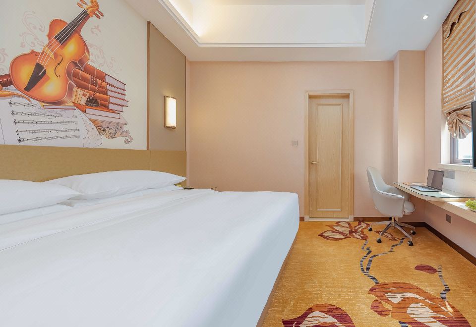 Vienna Hotel Hotel Overview