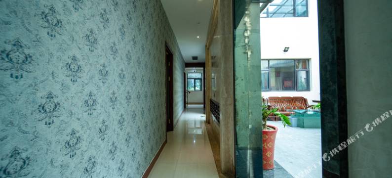 武当山水云间别苑民宿(武当山景区入口店)图片