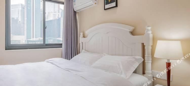 重庆楼下就是解放碑步行可到洪崖洞公寓图片